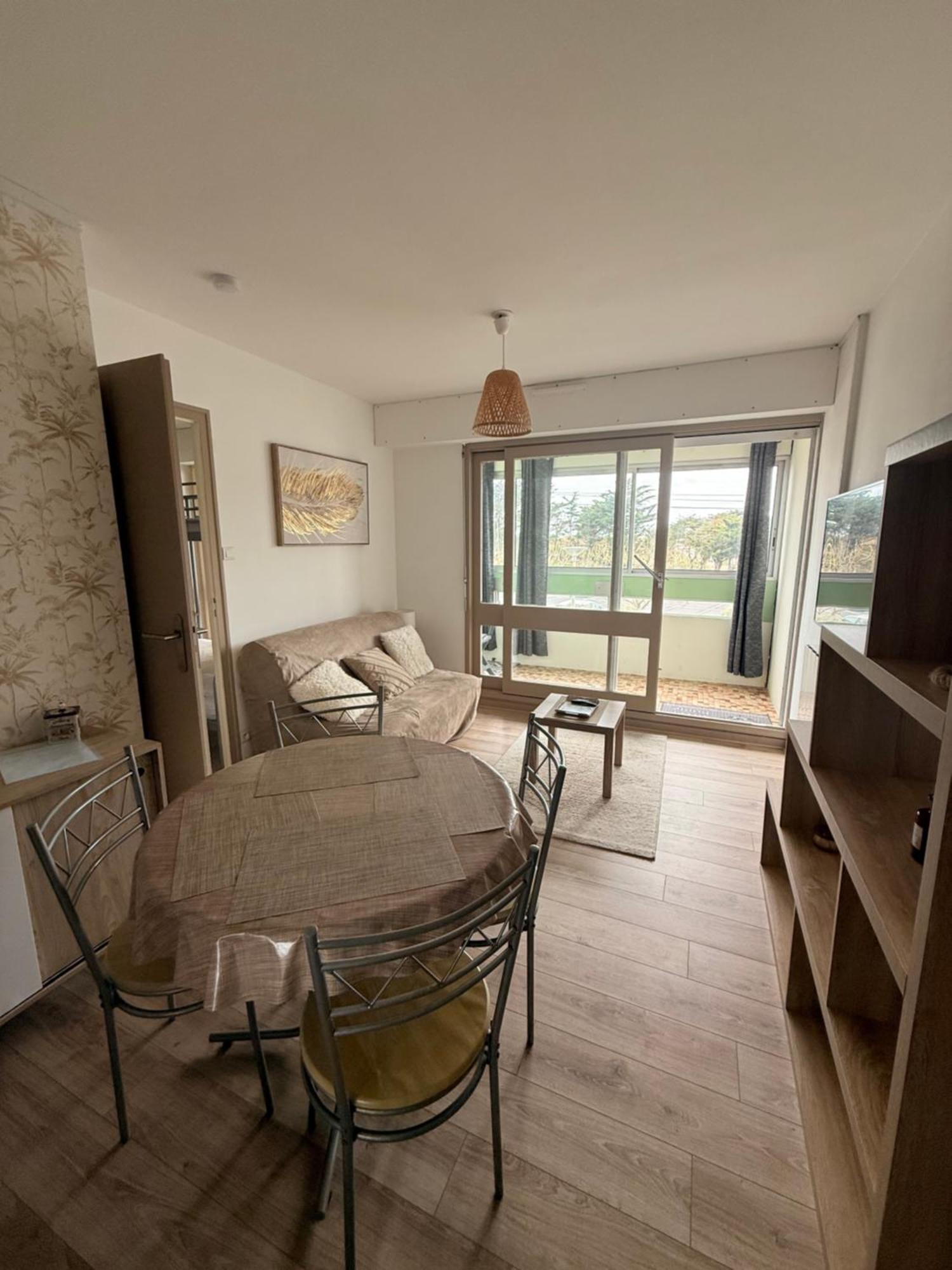 Appartement A 100 M De La Plage St Hilaire De Riez Les Becs Saint-Hilaire-de-Riez Buitenkant foto